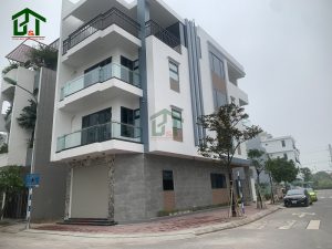 Hoàn thành thi công sàn bóng cho nhà anh Lâm ở Kỳ Bá, Thái Bình